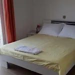 Apartment And Nediljko *