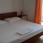 And Nediljko Apartment *