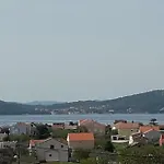 And Nediljko Apartment Bibinje