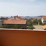 Apartment And Nediljko *