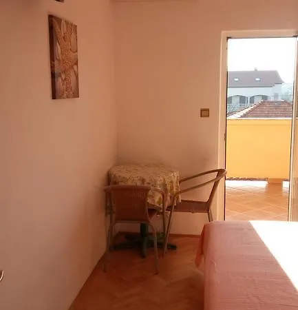 And Nediljko Apartment Bibinje