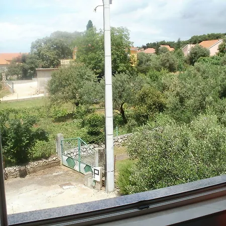 And Nediljko Apartment Bibinje