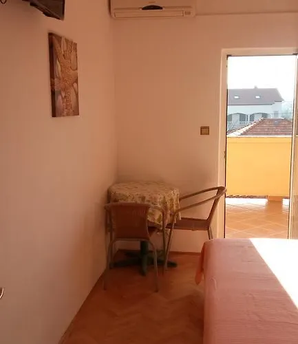 And Nediljko Apartment Bibinje