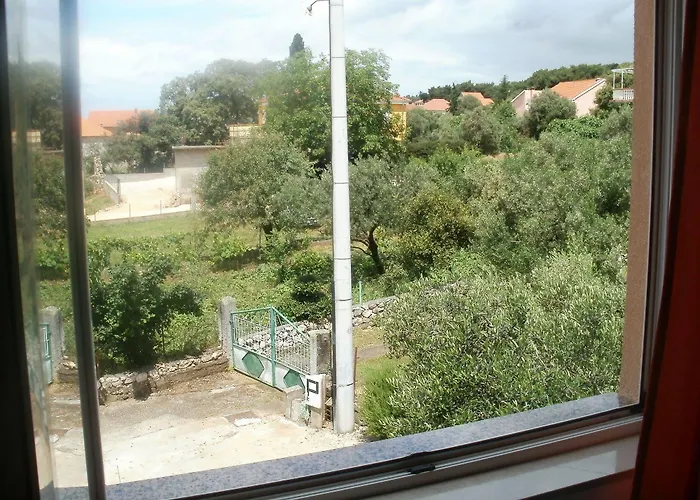 And Nediljko Apartment Bibinje