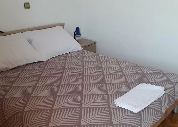 Apartment And Nediljko Bibinje