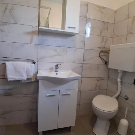 And Nediljko Bibinje